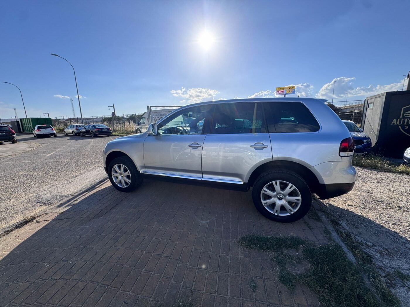 VOLKSWAGEN Touareg 2.5 R5 TDI 174 +Motion 5p Tip