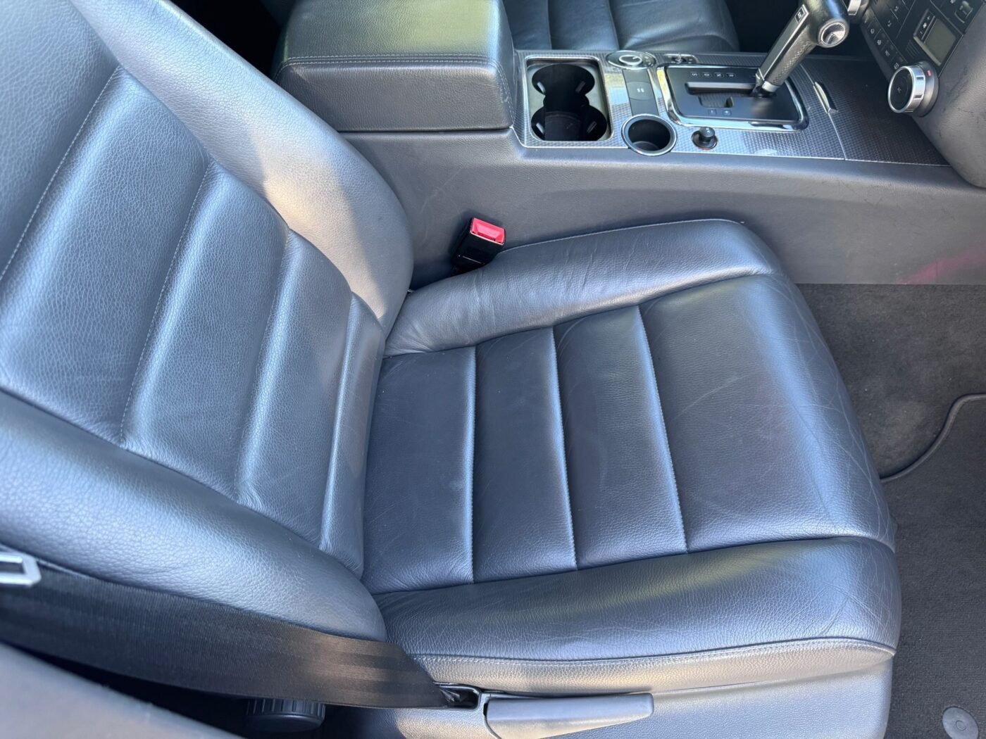 VOLKSWAGEN Touareg 2.5 R5 TDI 174 +Motion 5p Tip