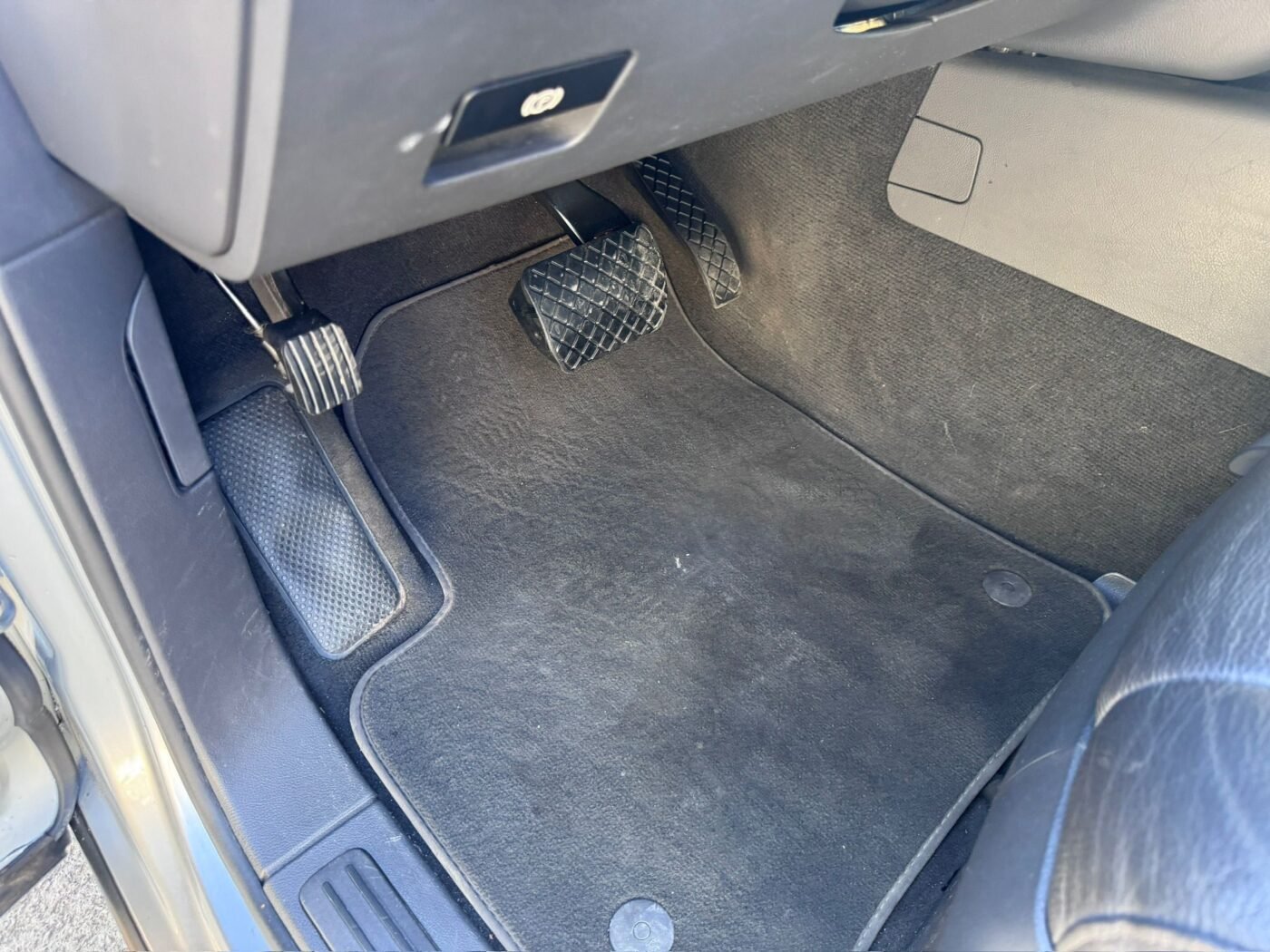 VOLKSWAGEN Touareg 2.5 R5 TDI 174 +Motion 5p Tip