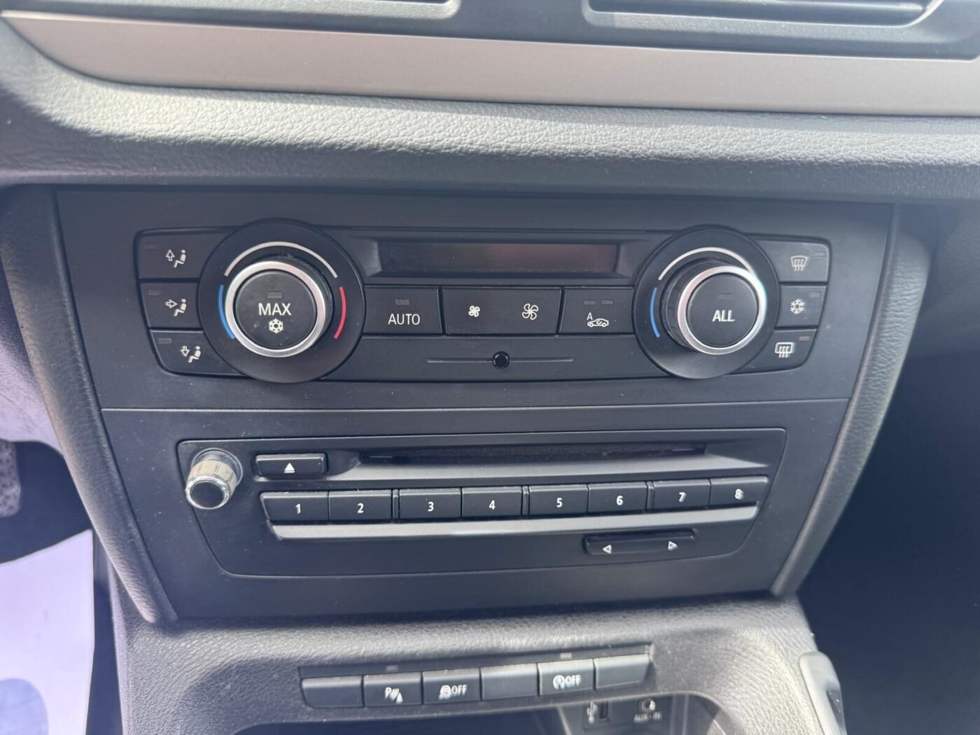 BMW X1 E84 18d 143 sDrive 5p