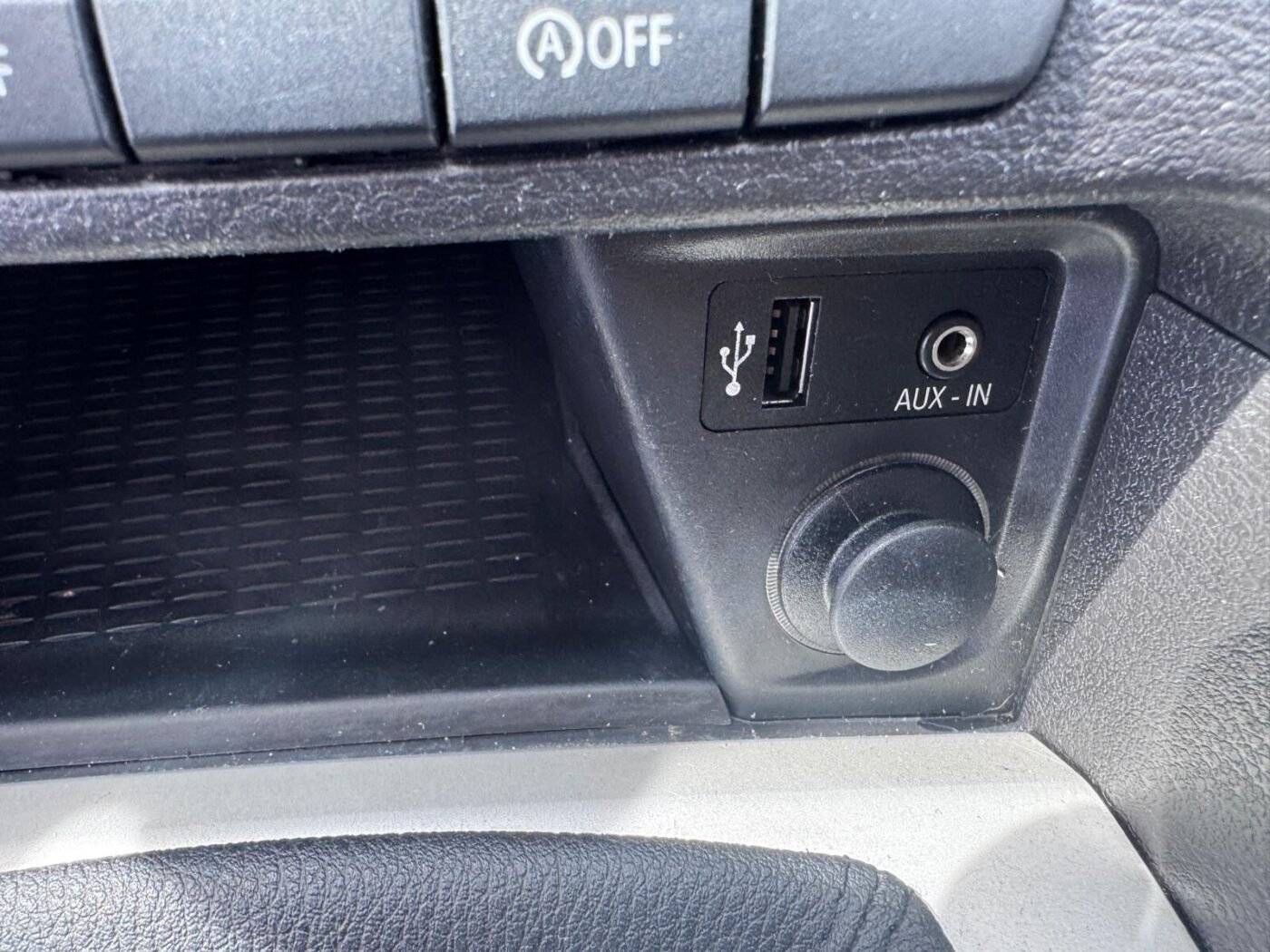 BMW X1 E84 18d 143 sDrive 5p
