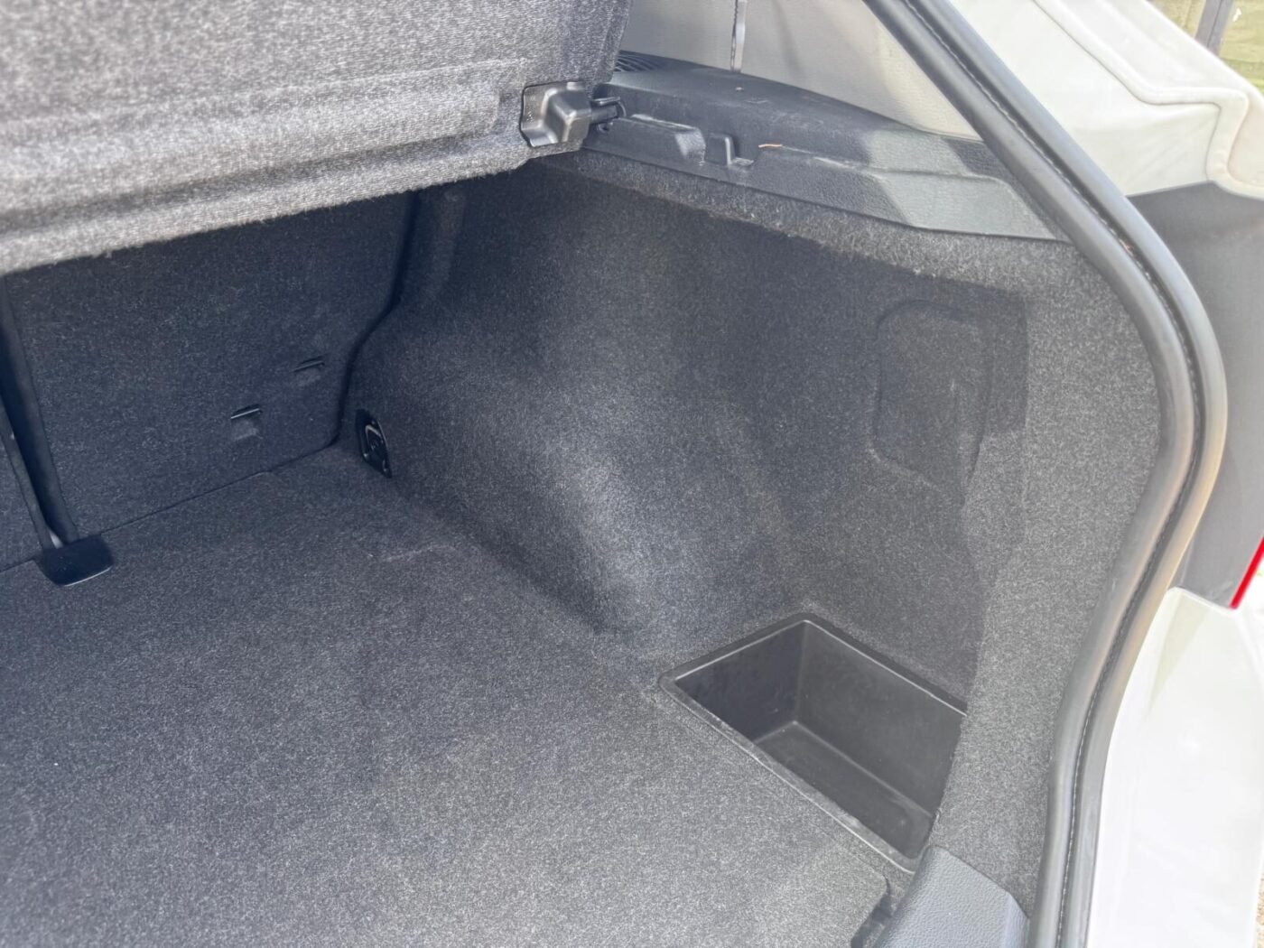 BMW X1 E84 18d 143 sDrive 5p