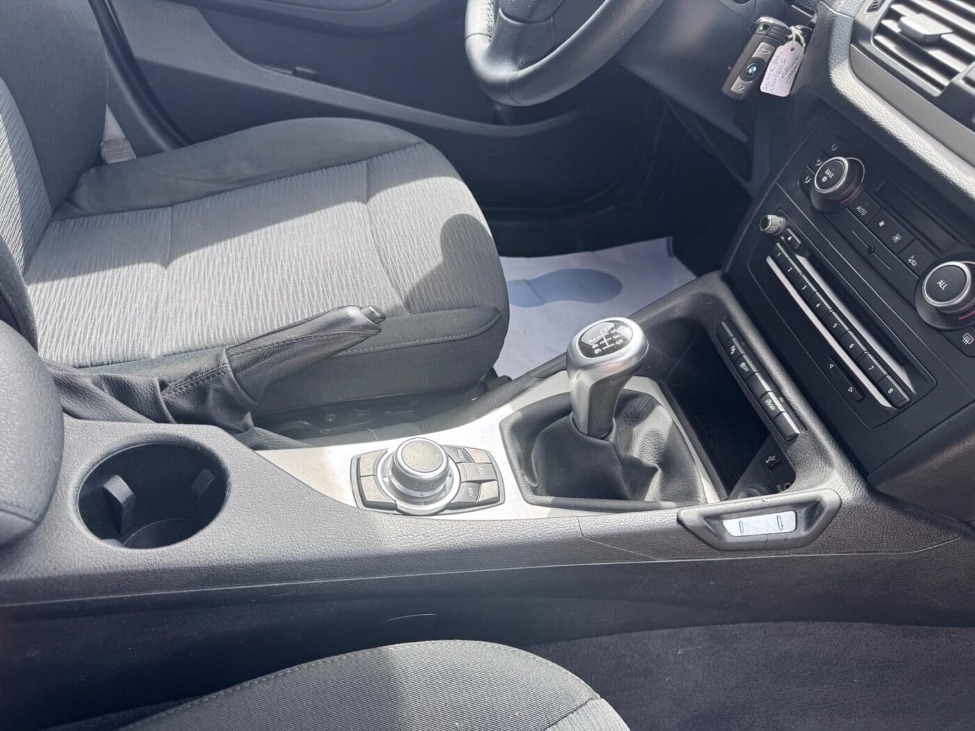 BMW X1 E84 18d 143 sDrive 5p