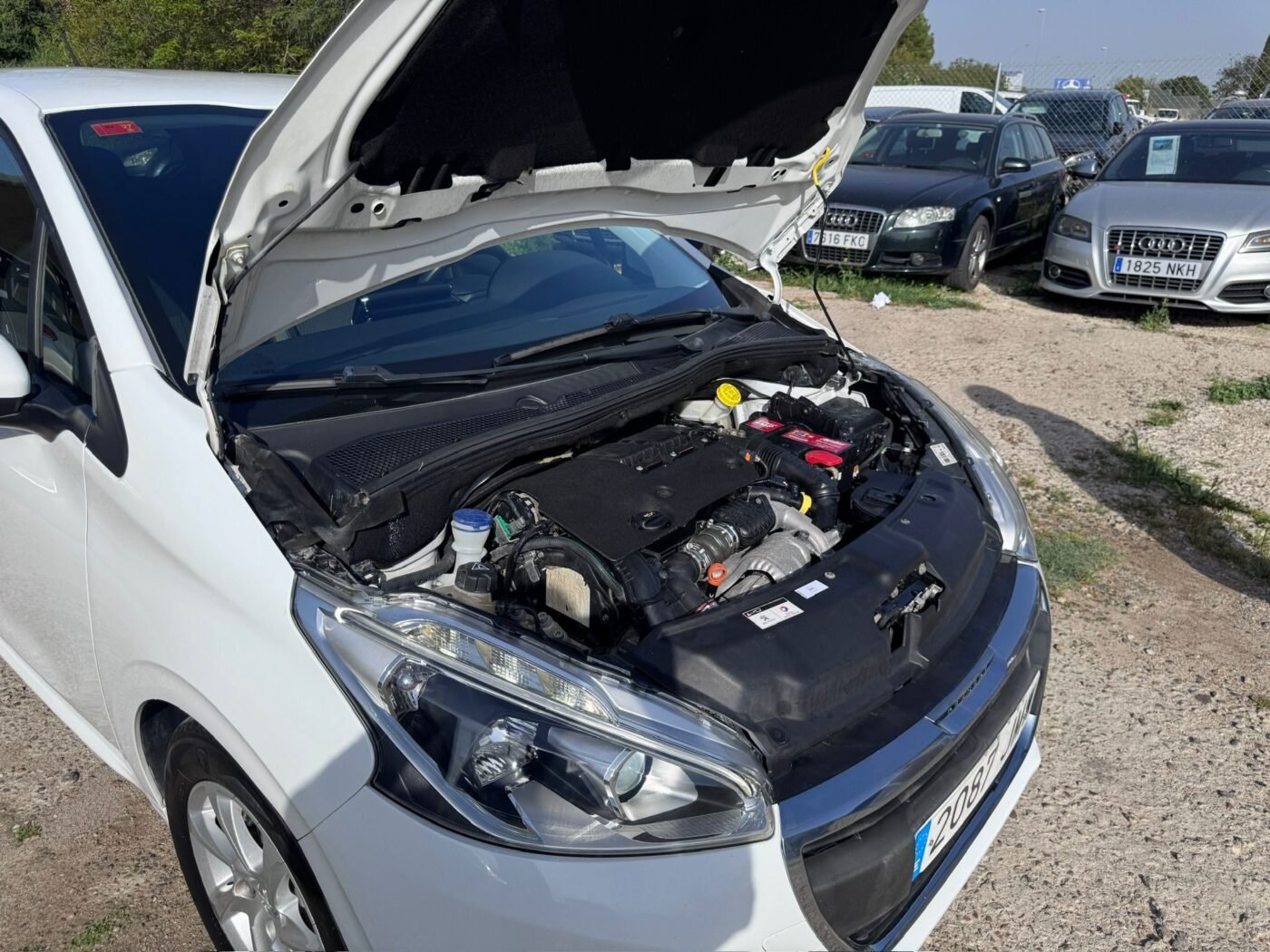 PEUGEOT 208 1.6 BlueHDi 75 Active 5p