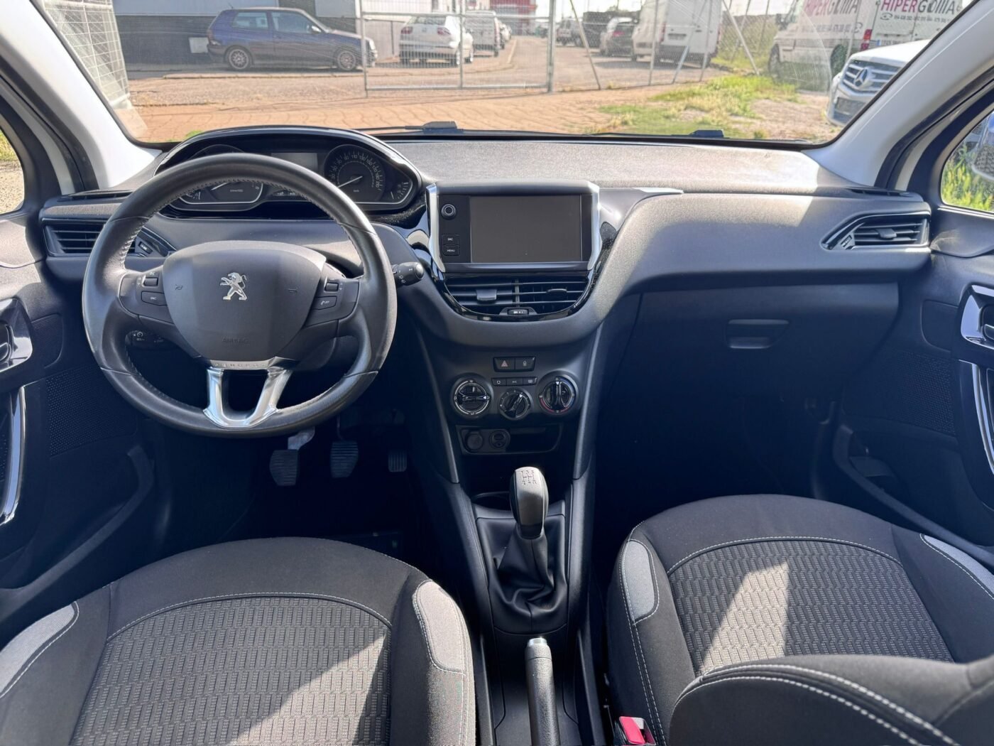 PEUGEOT 208 1.6 BlueHDi 75 Active 5p