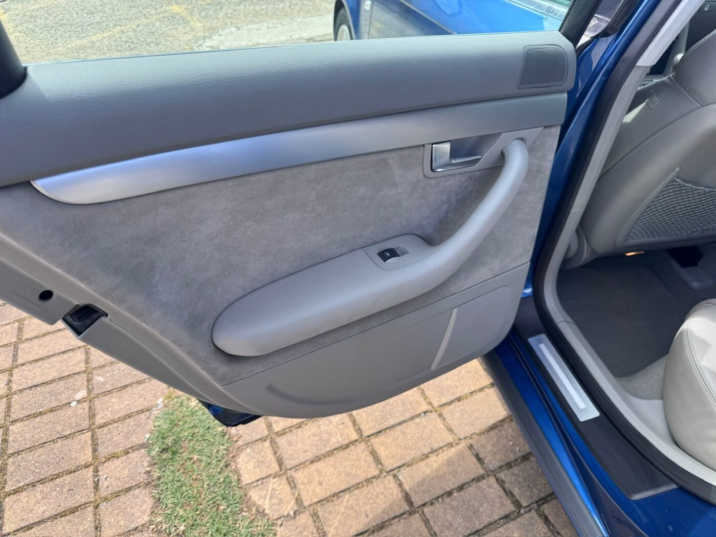 AUDI A4 Avant 3.0 TDI quattro