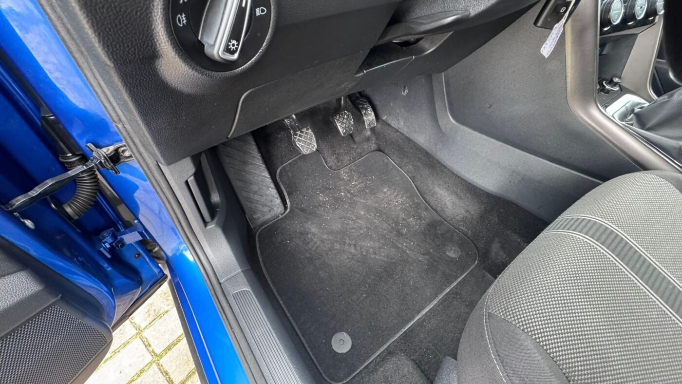 VOLKSWAGEN T-Roc Advance Style 1.0 TSI