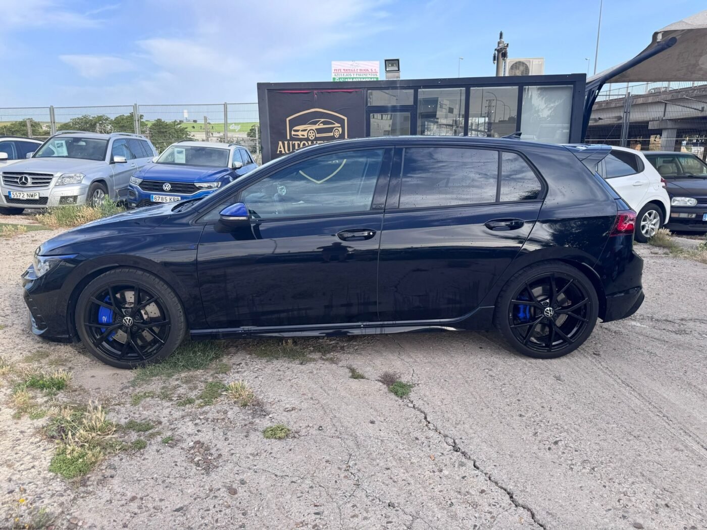 VOLKSWAGEN Golf VIII Triple R 20Years Motosport