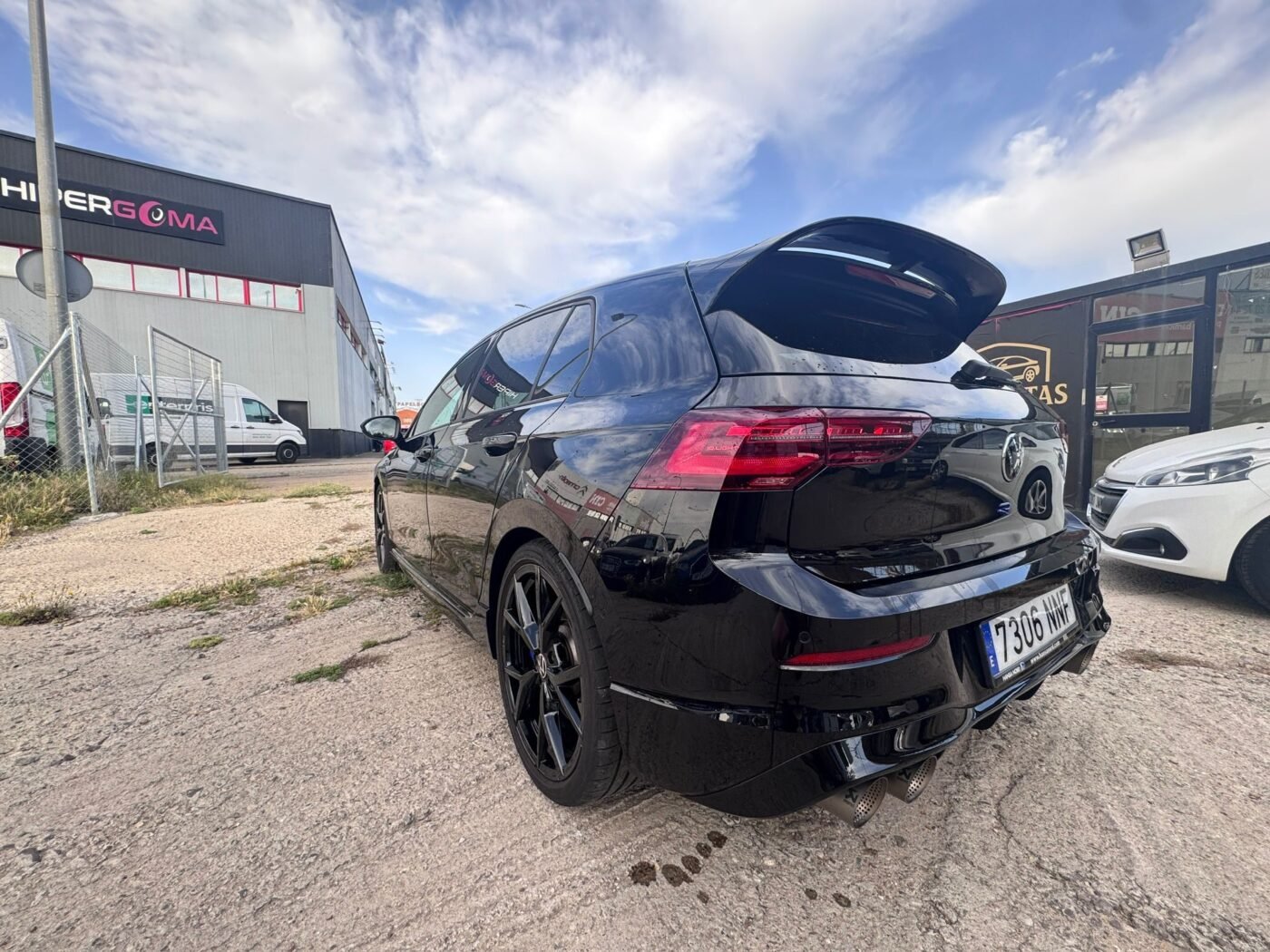VOLKSWAGEN Golf VIII Triple R 20Years Motosport