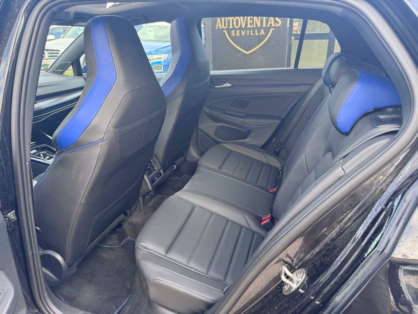 VOLKSWAGEN Golf VIII Triple R 20Years Motosport