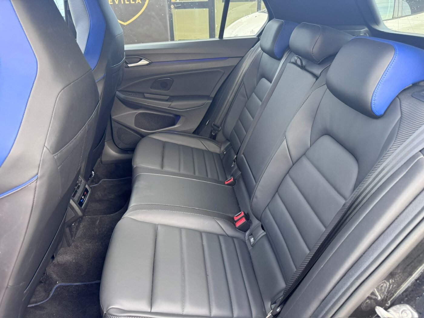 VOLKSWAGEN Golf VIII Triple R 20Years Motosport