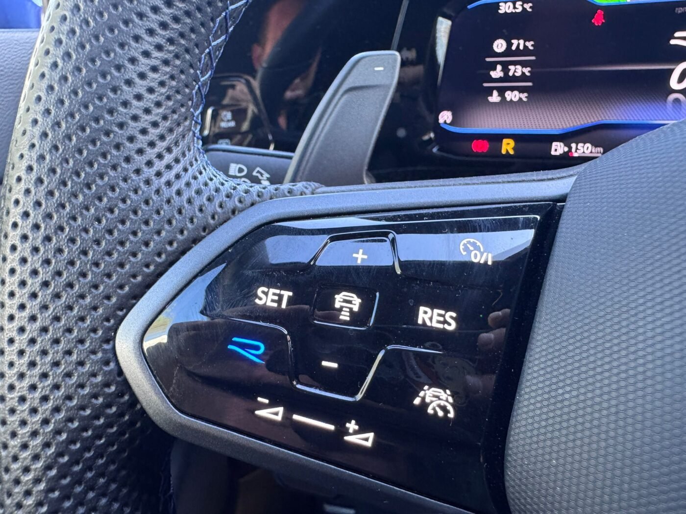 VOLKSWAGEN Golf VIII Triple R 20Years Motosport