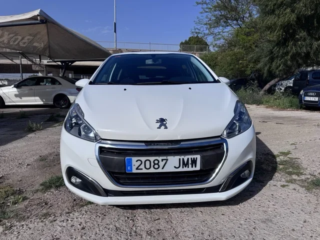 PEUGEOT 208 1.6 BlueHDi 75 Active 5p